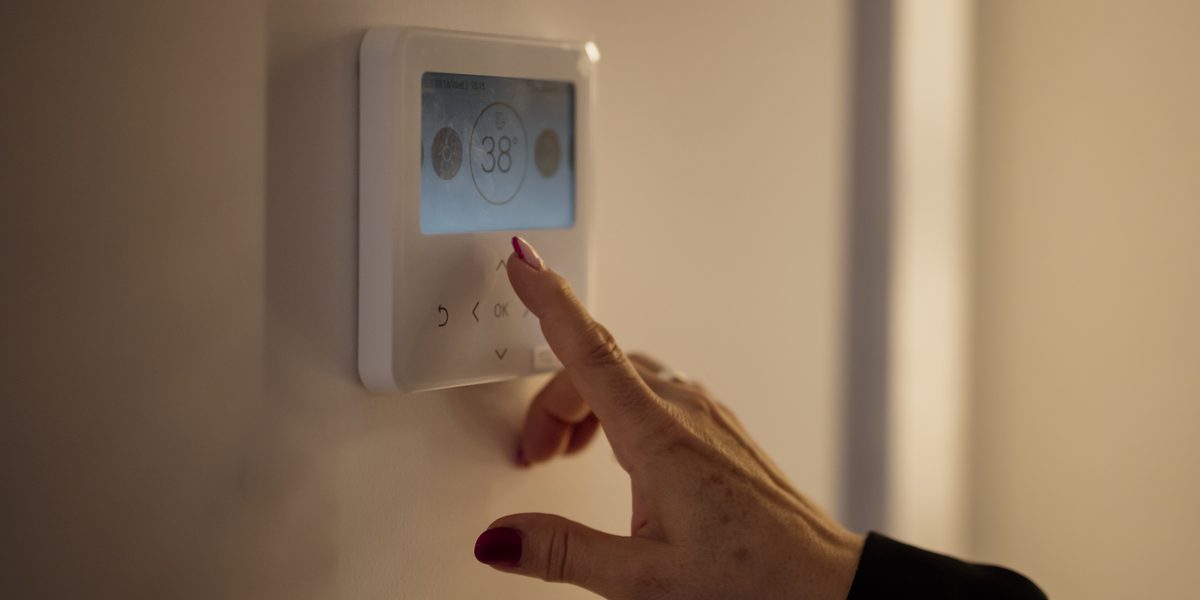 Understanding Your Thermostat: The Small Dial Running the Whole House