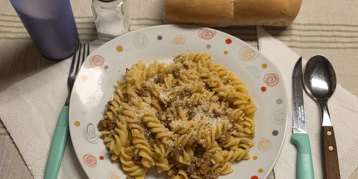 Why Pasta Water Matters: The Everyday Science of Starch in Your Kitchen