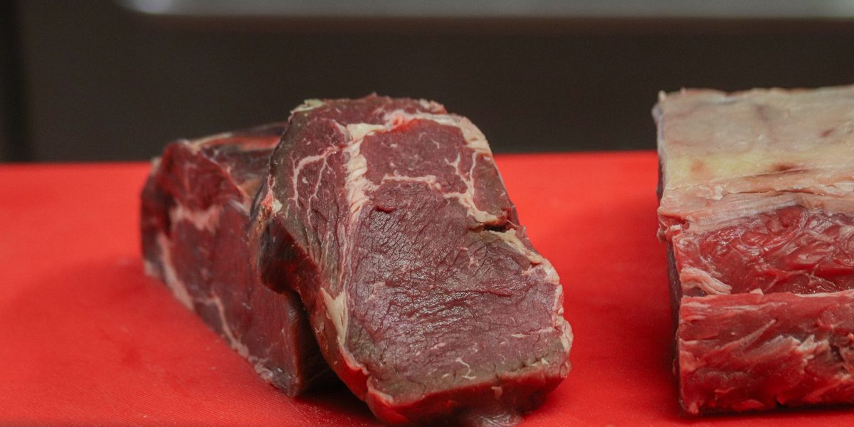 Why Resting Meat Matters: The Science Behind the Wait